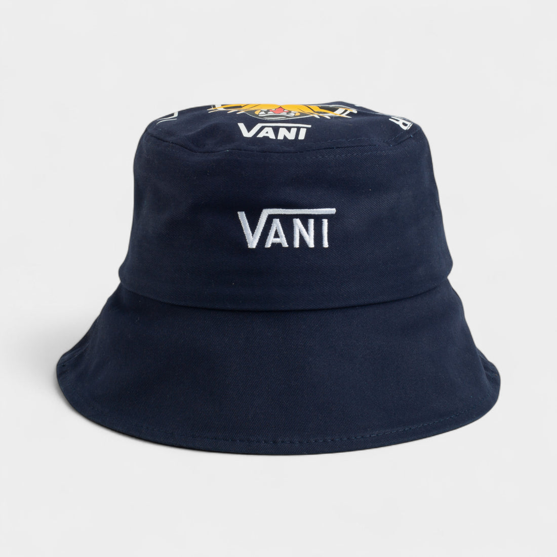 VANI Bucket Hat