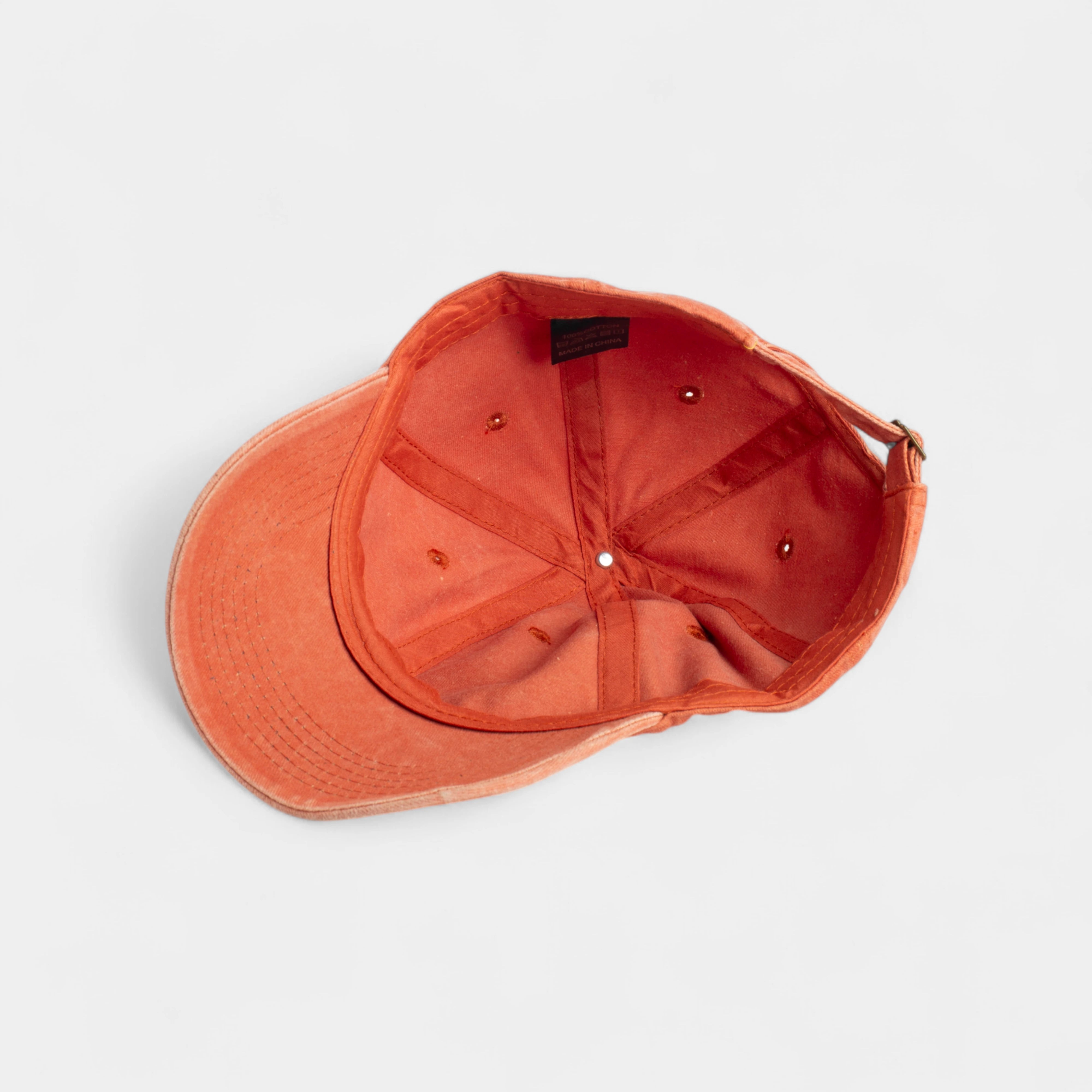 “قبعة شينو قطن من تراك فليكس