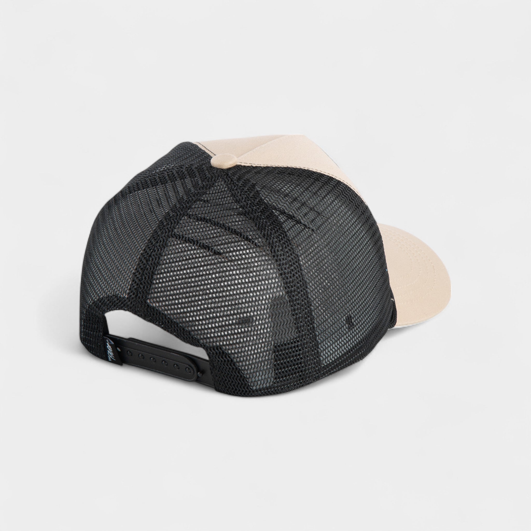 قبعة GOAT 2 تروكر