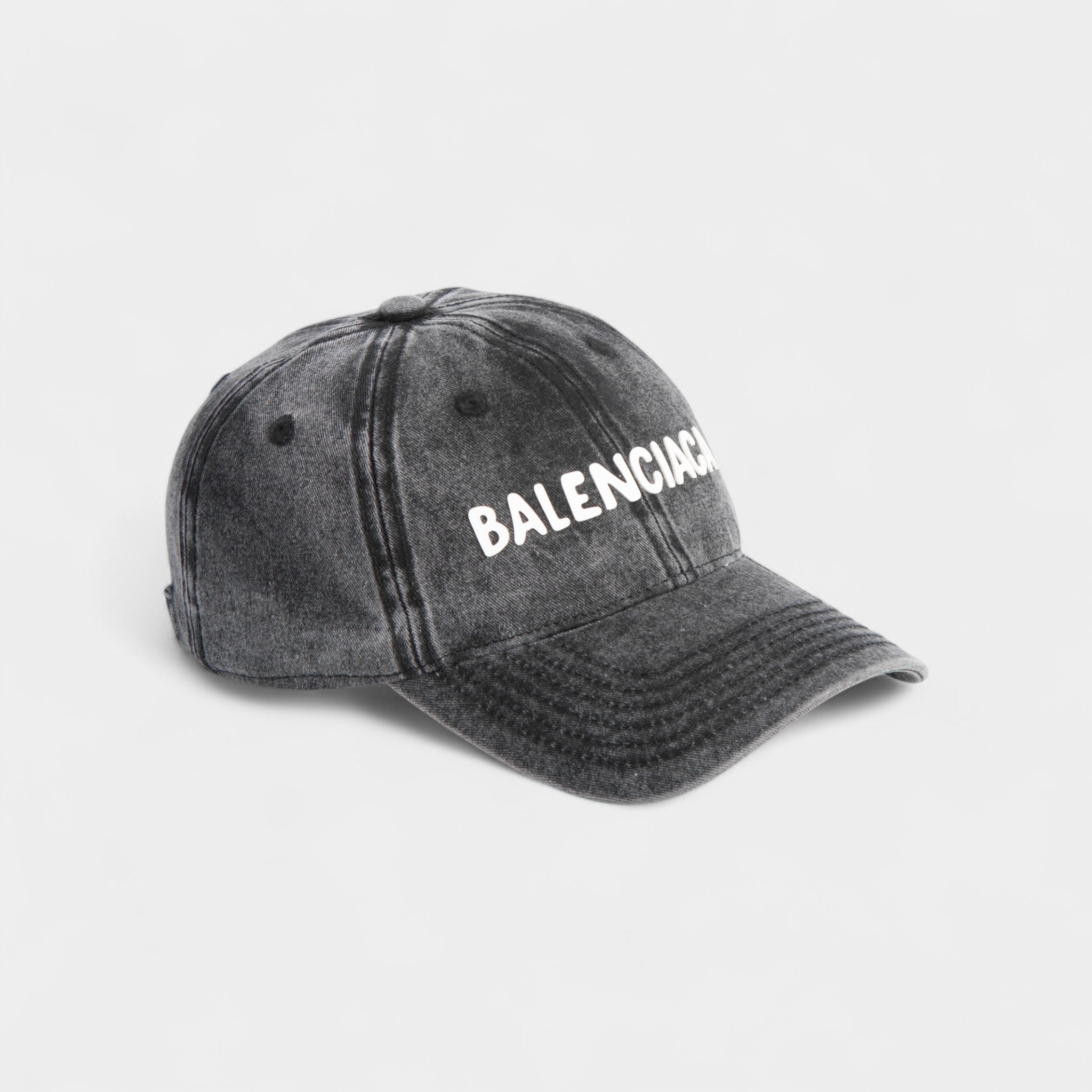 بالينسياغا2 بشعار ومغسول