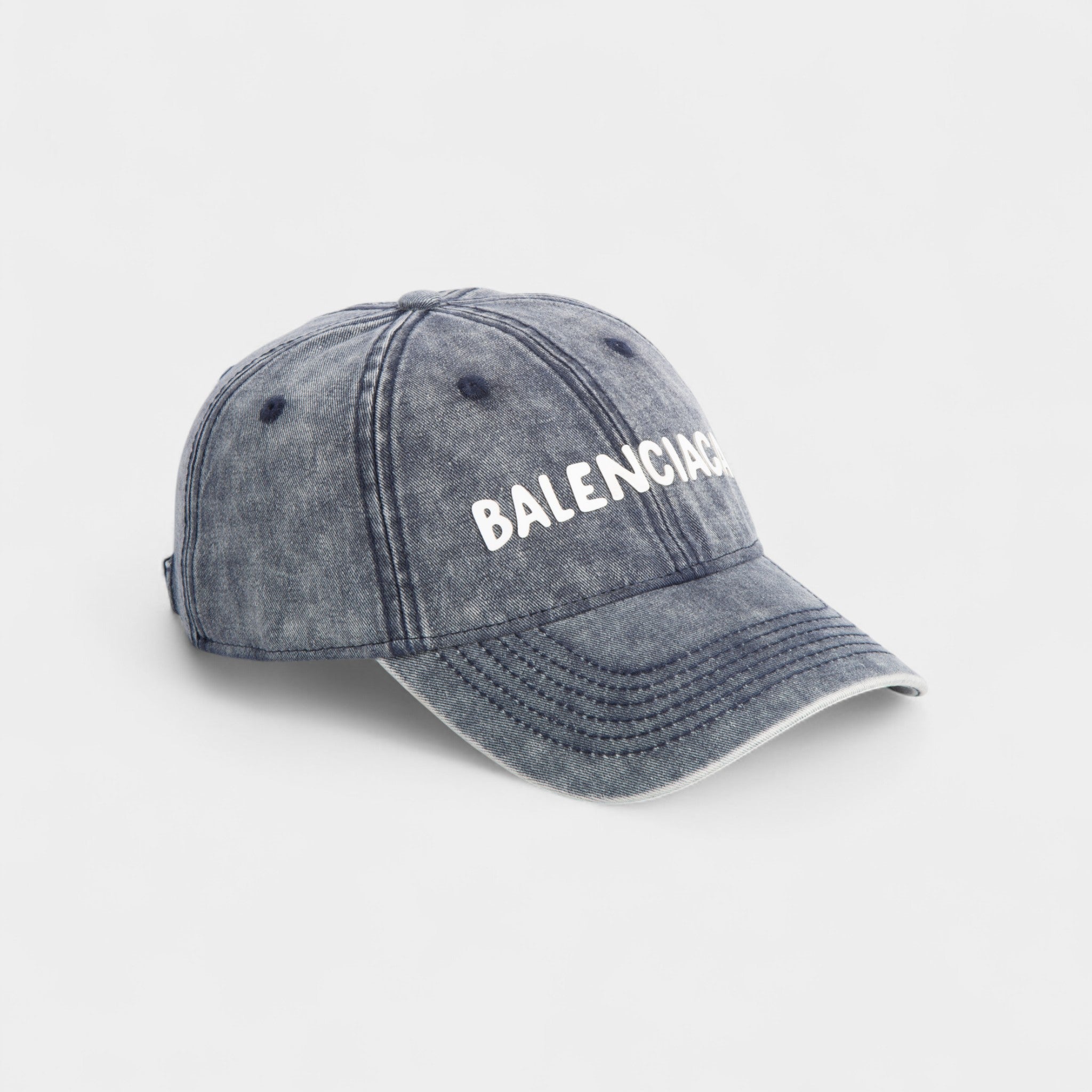 بالينسياغا2 بشعار ومغسول