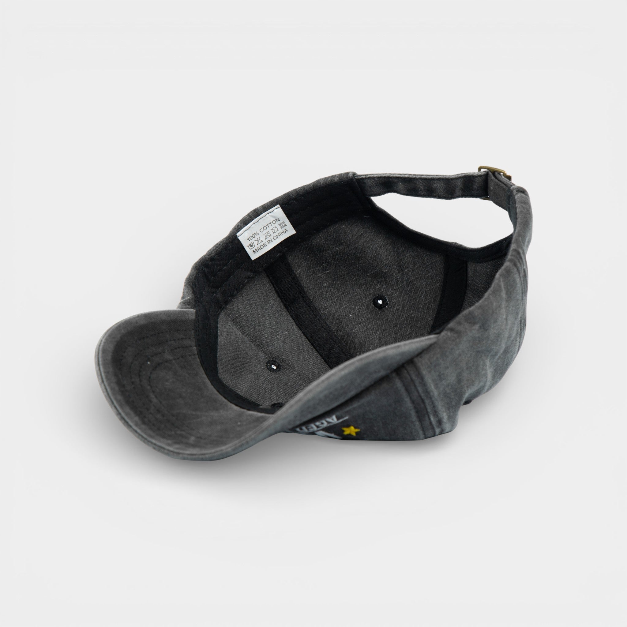 VINTAGE 1994 WASHED CAP