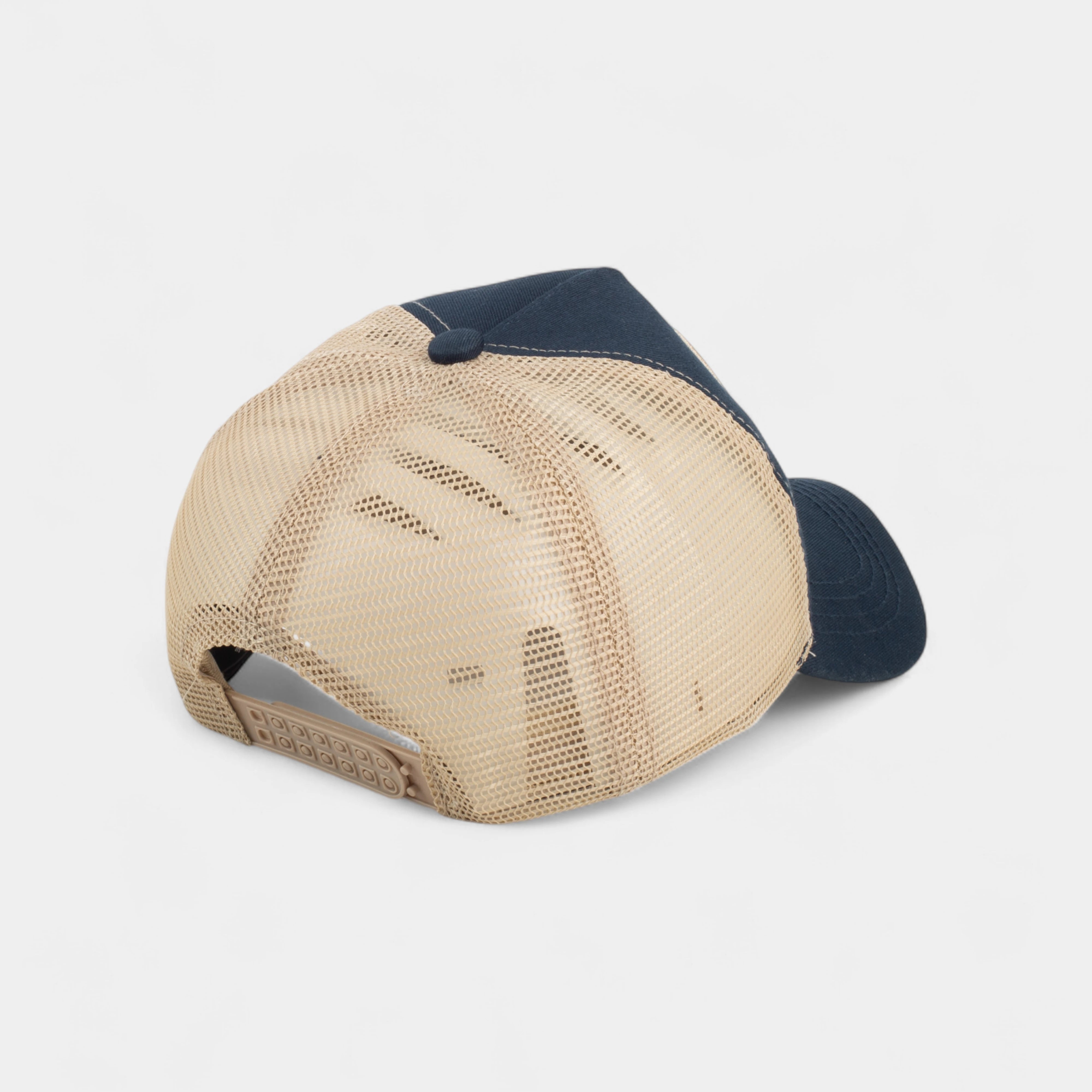 CHAMPION Trucker Hat