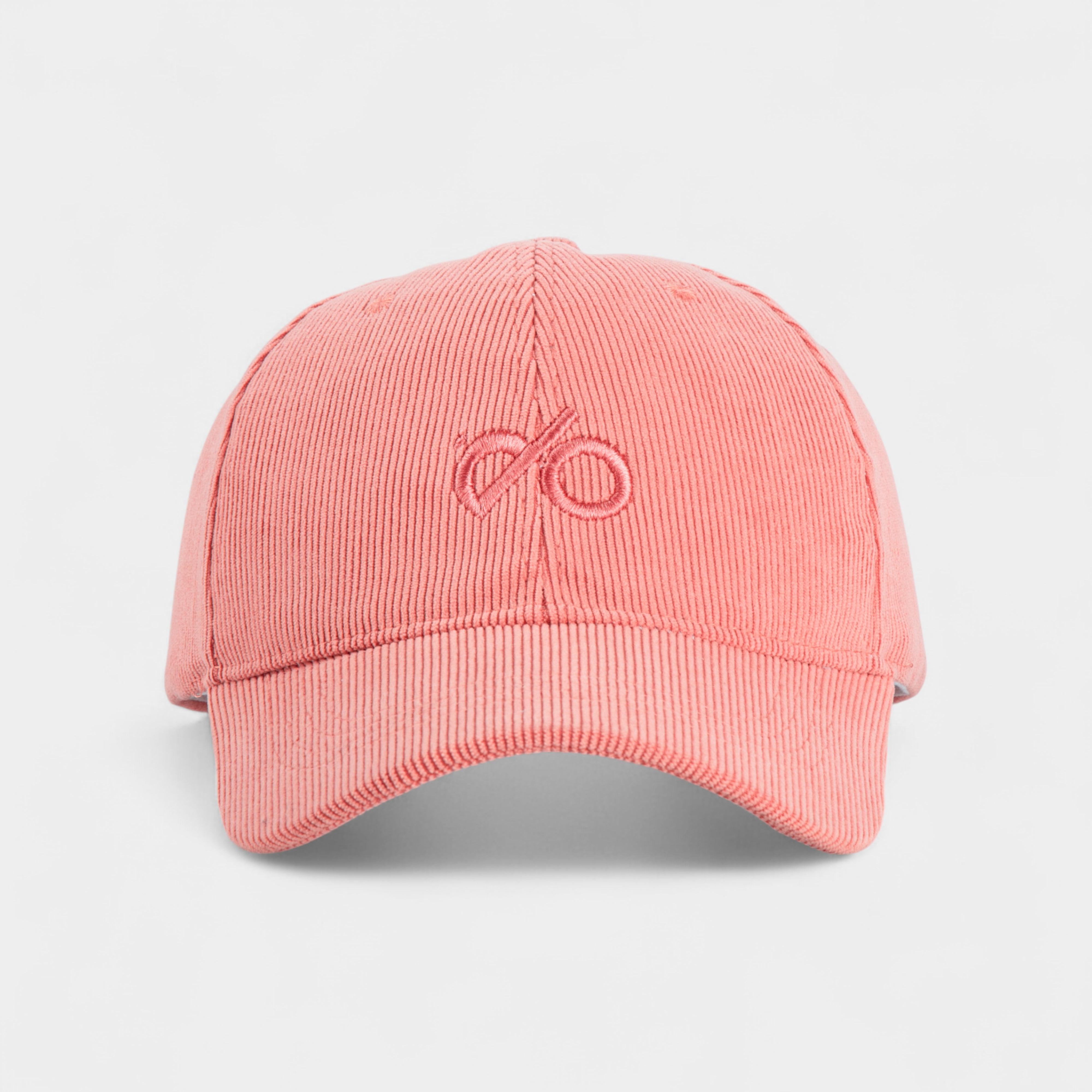 قبعة Dohats قطيفة بشعار DO