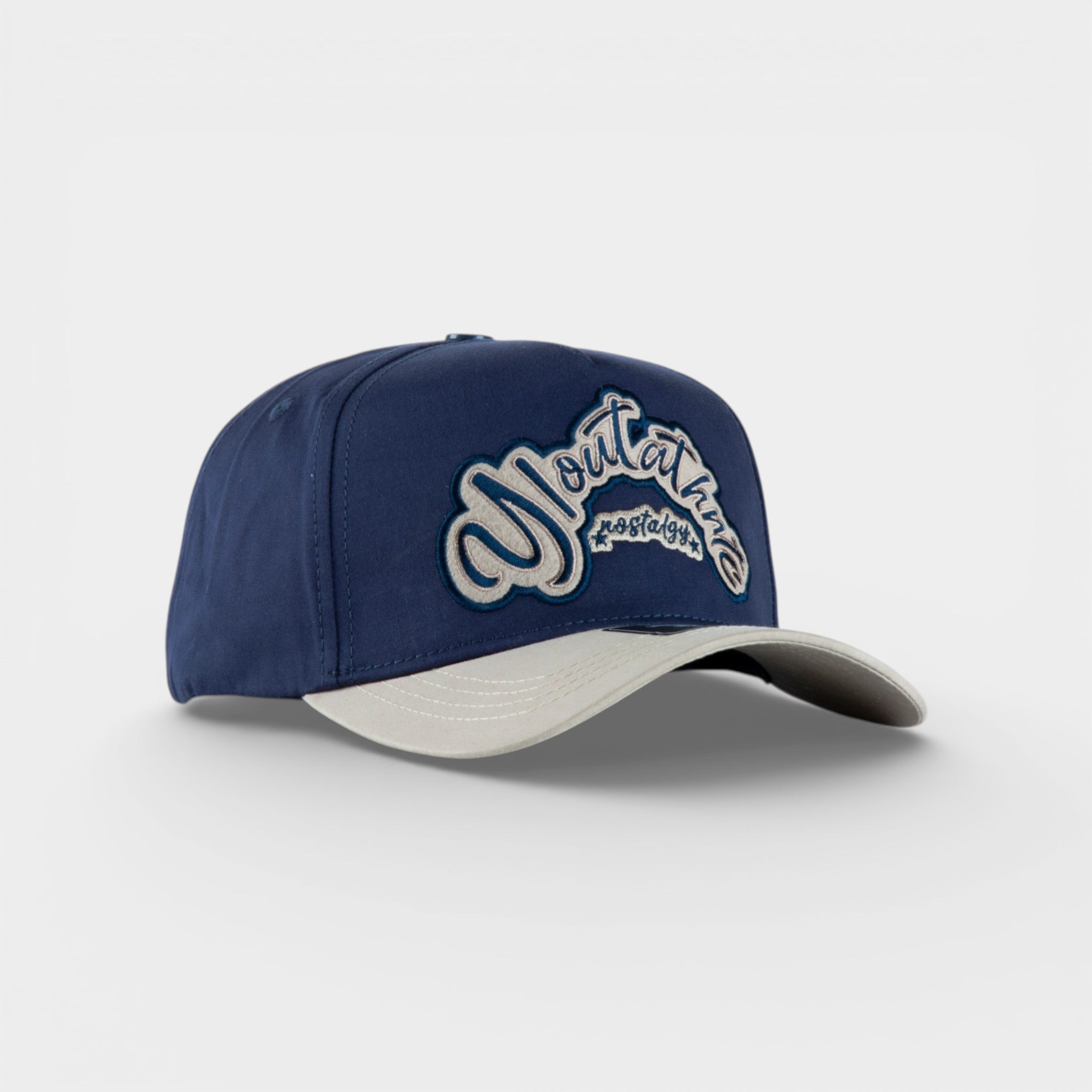 MOUT AT THE NOSTALGY MIRROR ORIGINAL