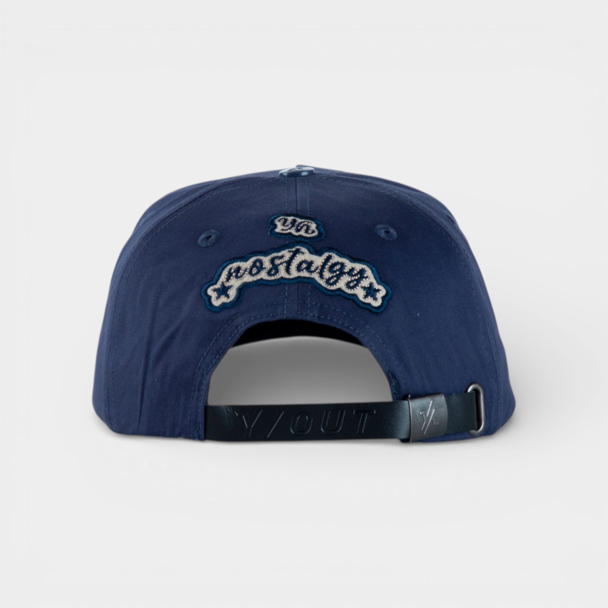 MOUT AT THE NOSTALGY MIRROR ORIGINAL